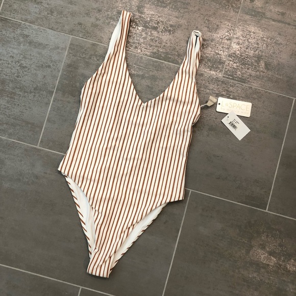 L*Space One Piece - Reversible size 6 NWT - Picture 5 of 8